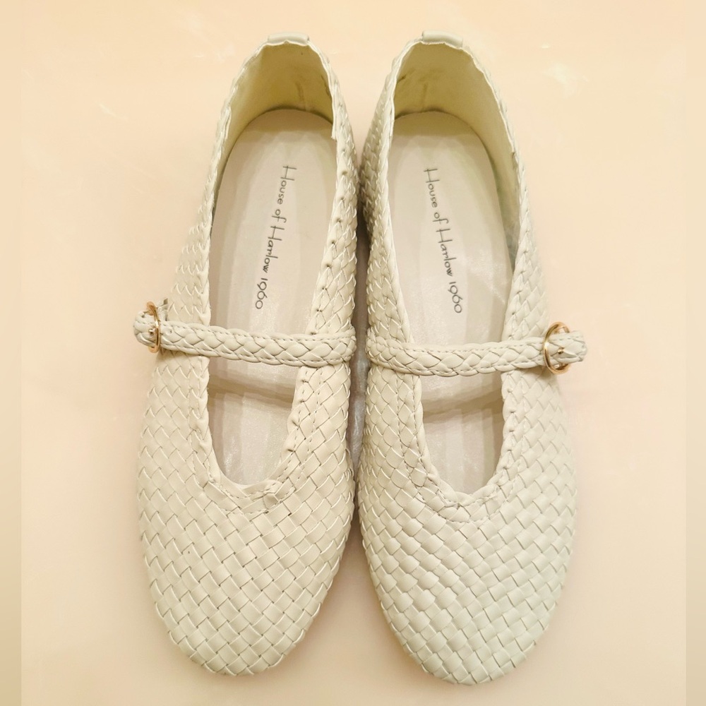 House of Harlow 1960 Cream Woven Women's ballet flats. Very trendy. Size 6 - Picture 3 of 9